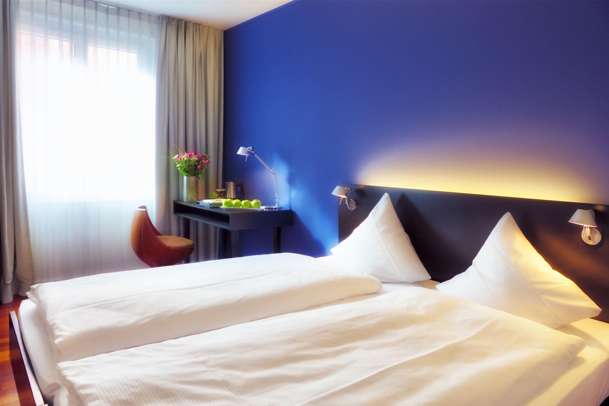 Otel Montana 3*