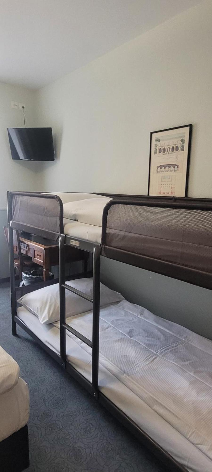 Montana Otel 3*