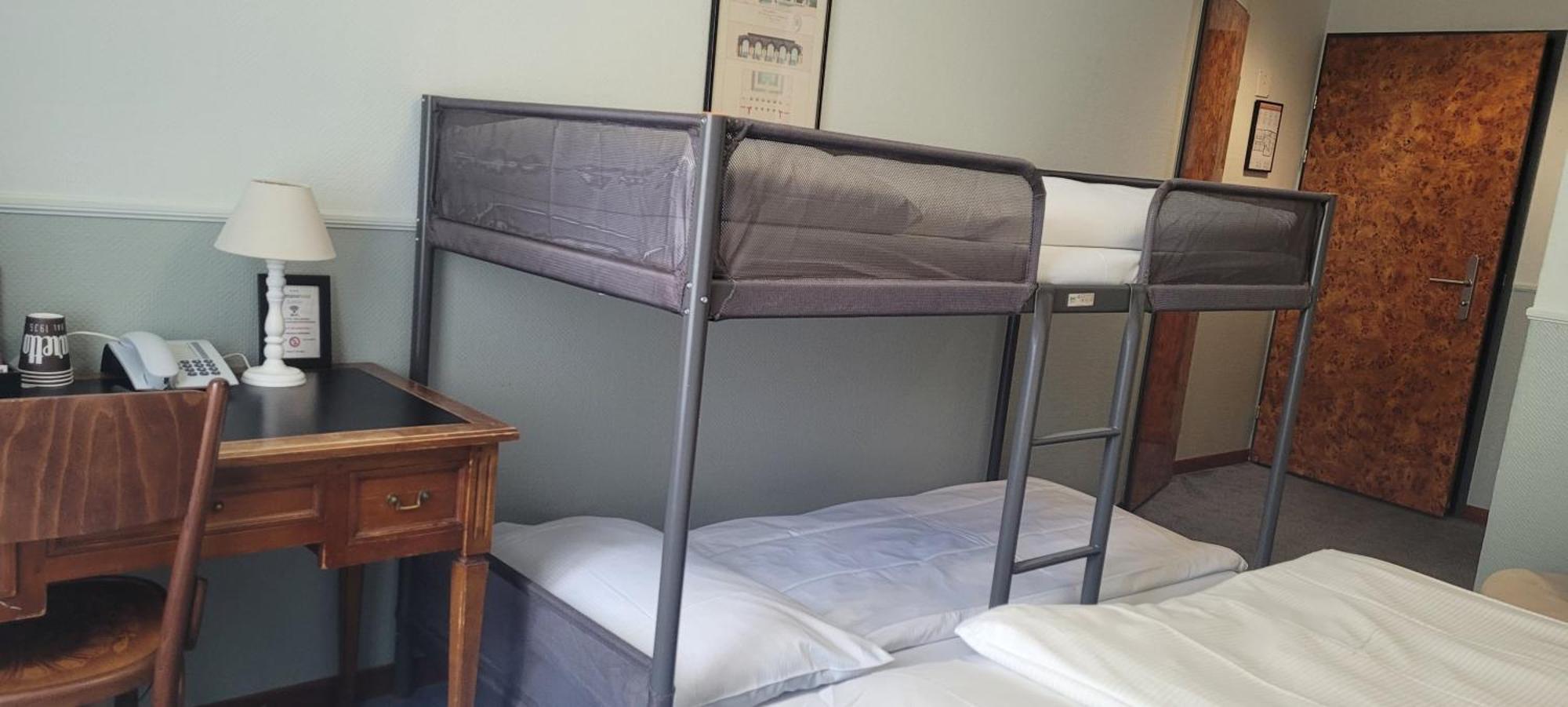 Montana Otel 3*